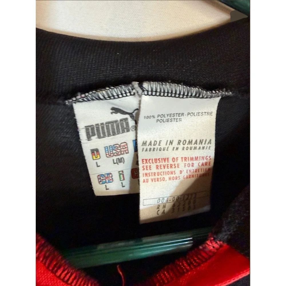 Vintage Puma Black And Red Puma Football/Soccer Jersey Men's Large